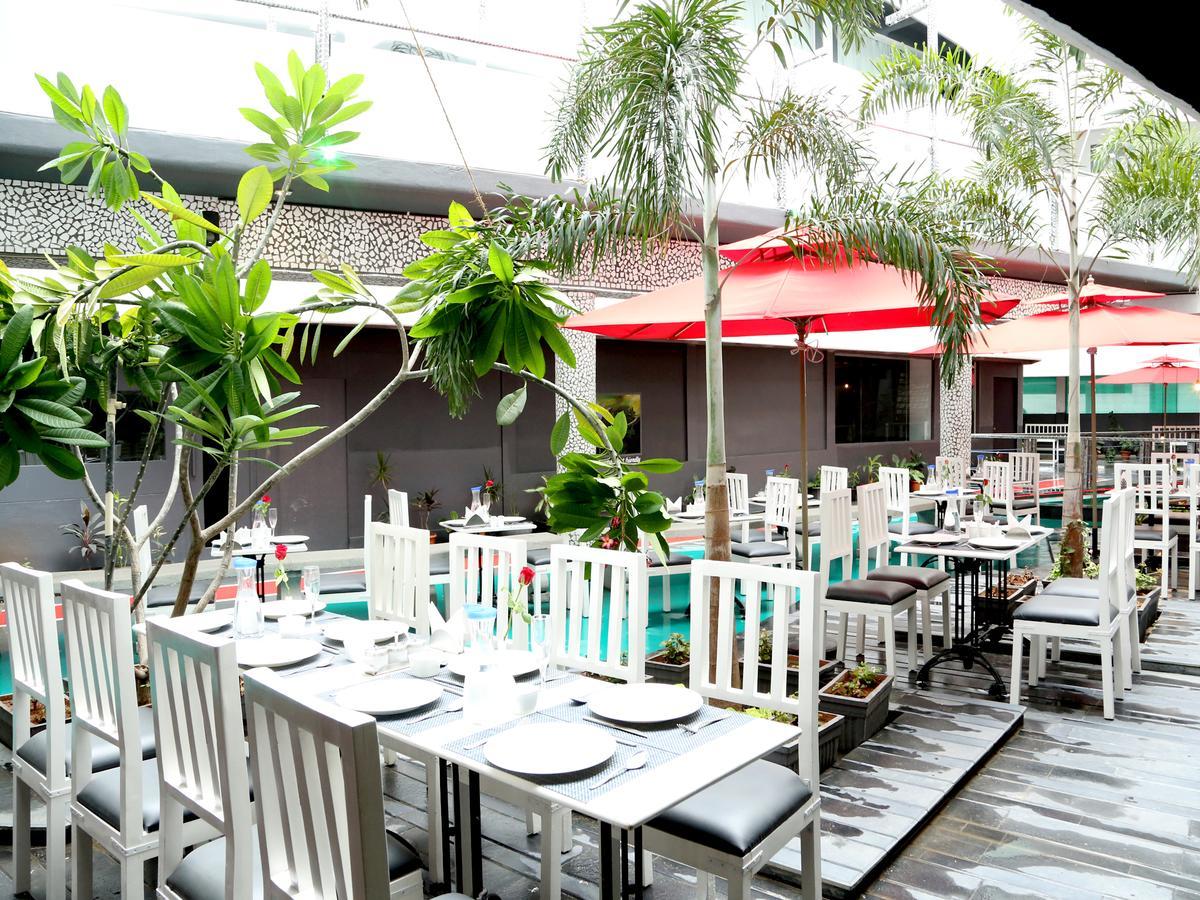 Days Inn & Suites By Wyndham Bengaluru Whitefield Εξωτερικό φωτογραφία