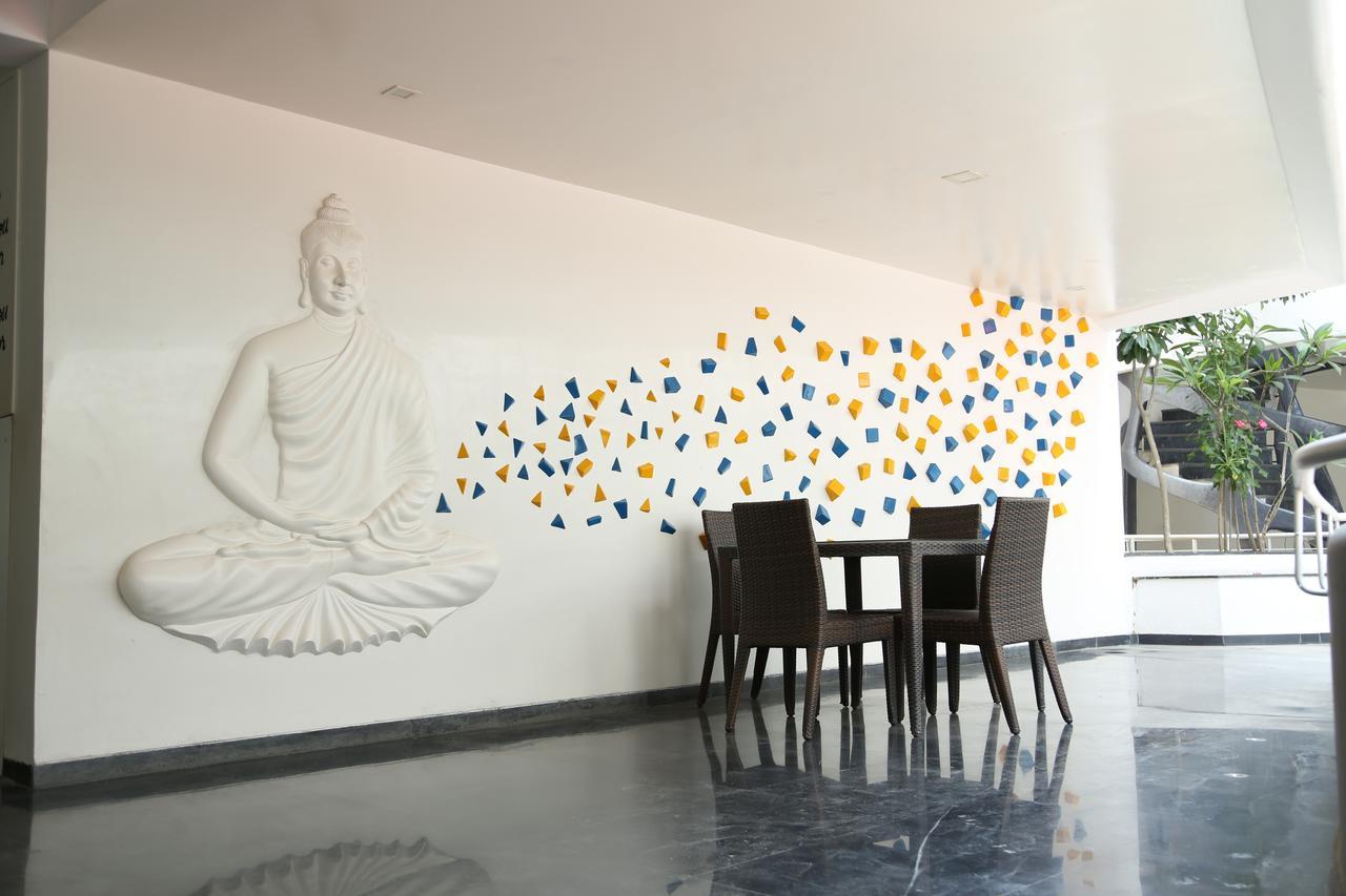 Days Inn & Suites By Wyndham Bengaluru Whitefield Εξωτερικό φωτογραφία
